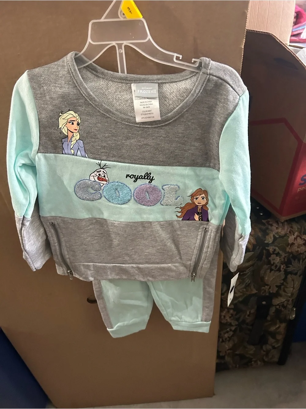 Disney 3t sweat